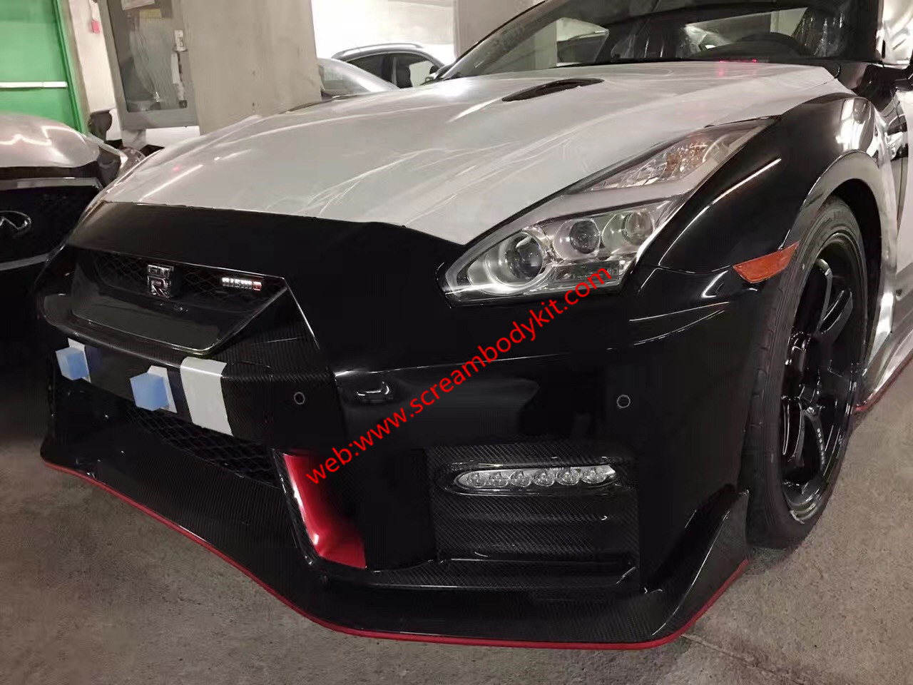 R35 GTR Nismo body kit front bumper rear bumper side skirts spoiler hood