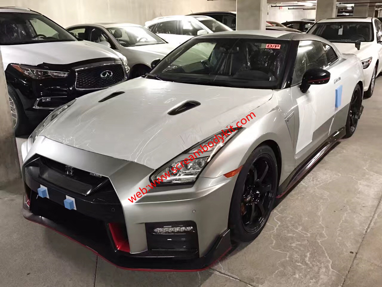 R35 GTR Nismo body kit front bumper rear bumper side skirts spoiler hood