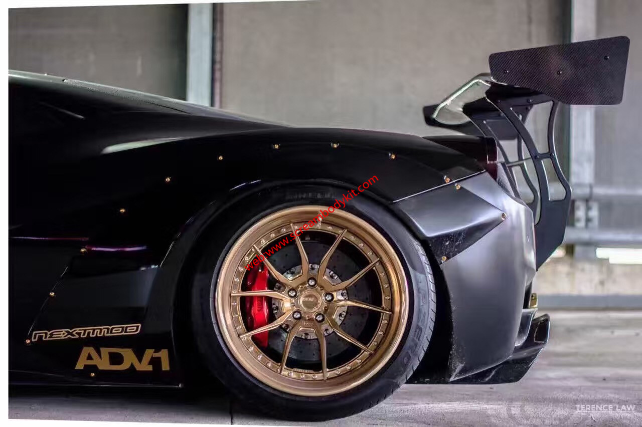 Ferrari F458 wide body kit