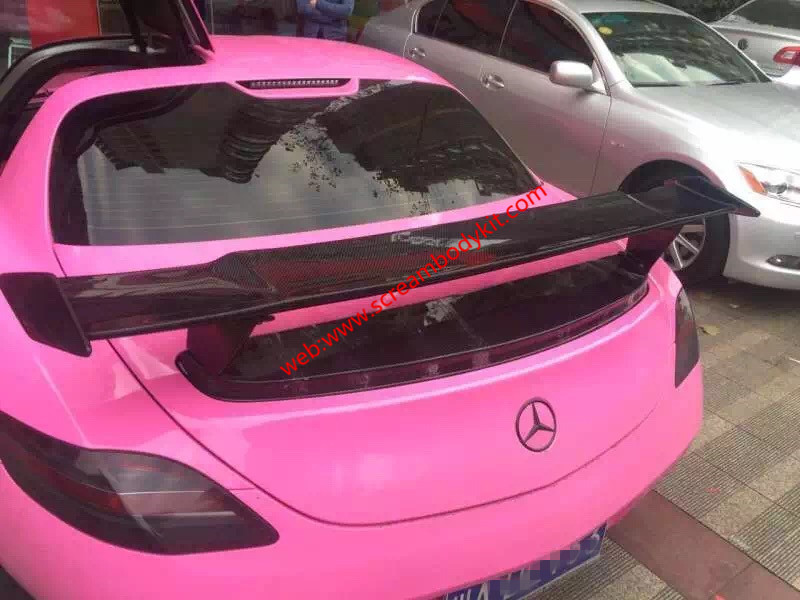 Mercedes Benz SLS Carbon Fiber spoiler