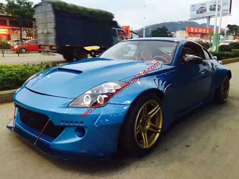 Nissan 350Z Z33 wide body kit front bumper after lip fenders