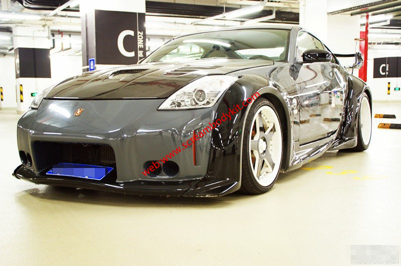 Nissan 350z body kit front bumper after bumper side skirts fenders hood