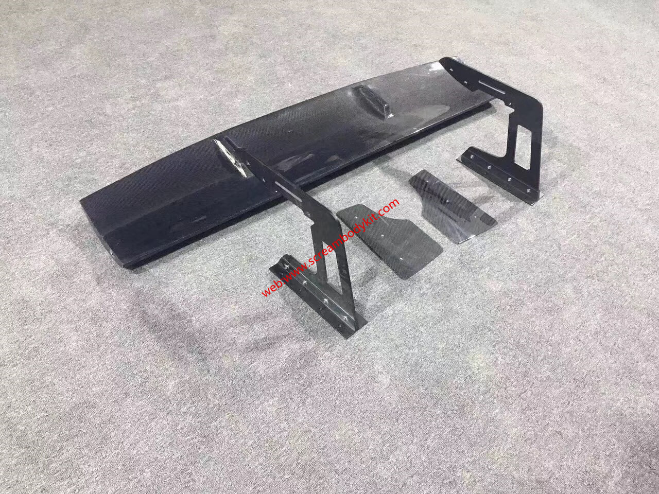 Fit for ALL sedan general GT LB spoiler . Frp or carbon fiber