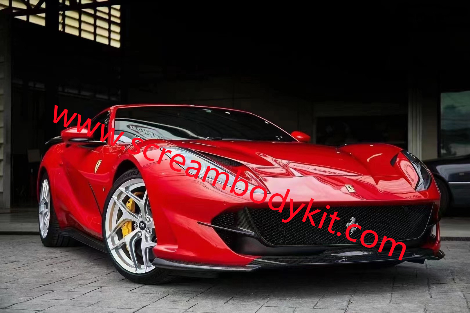 Ferrari 812 body kit Novitec front lip side skirts rear lip vent spoiler wing