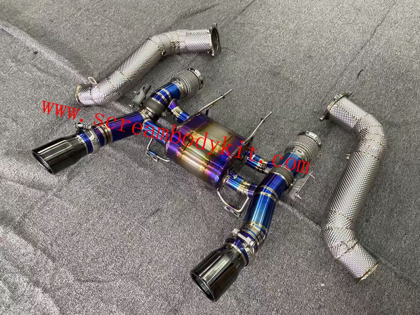 Mclaren 720S exhaust pipe
