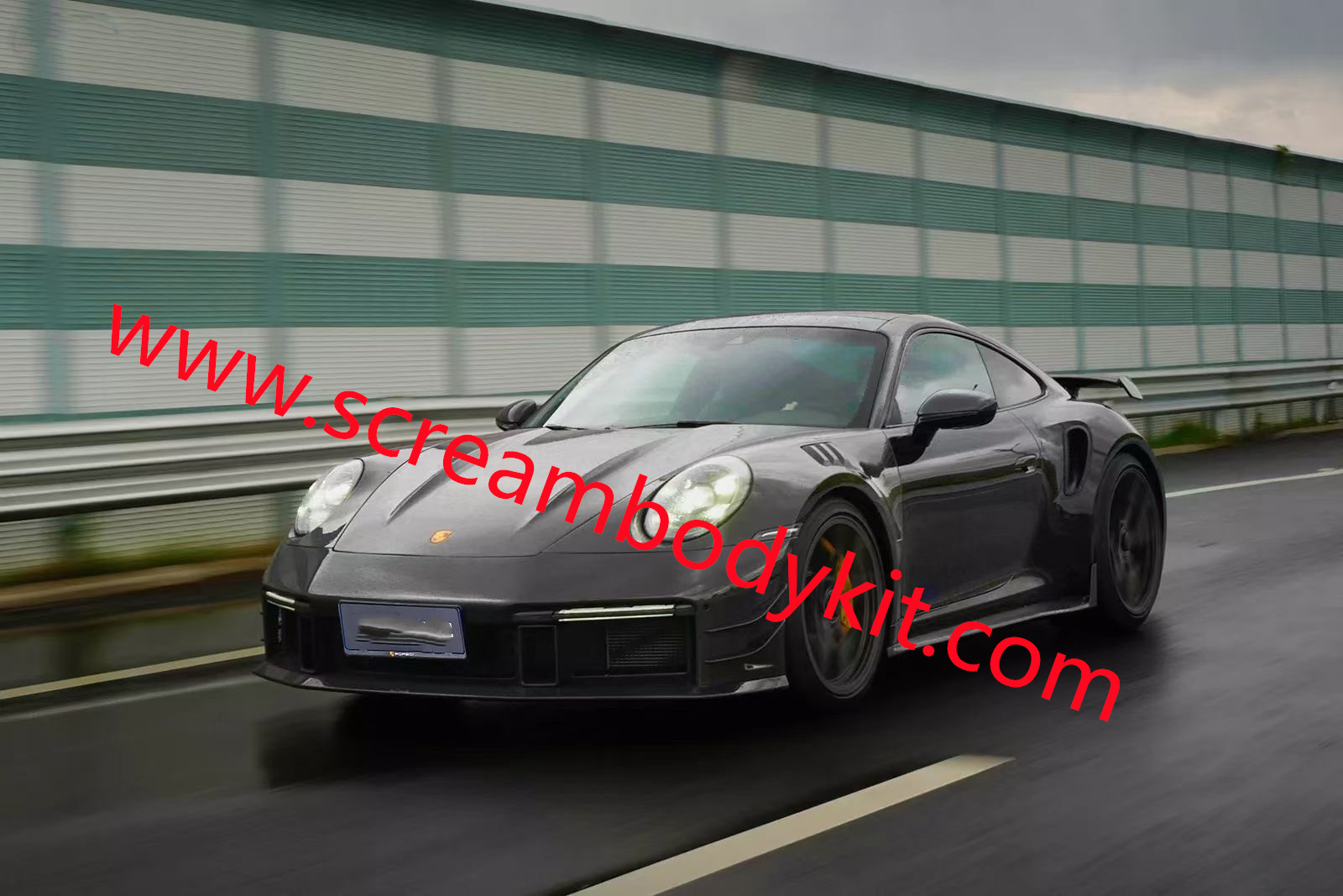 Porsche 992 Turbos full dry carbon fiber front bumper rear lip side skirts spoiler fenders