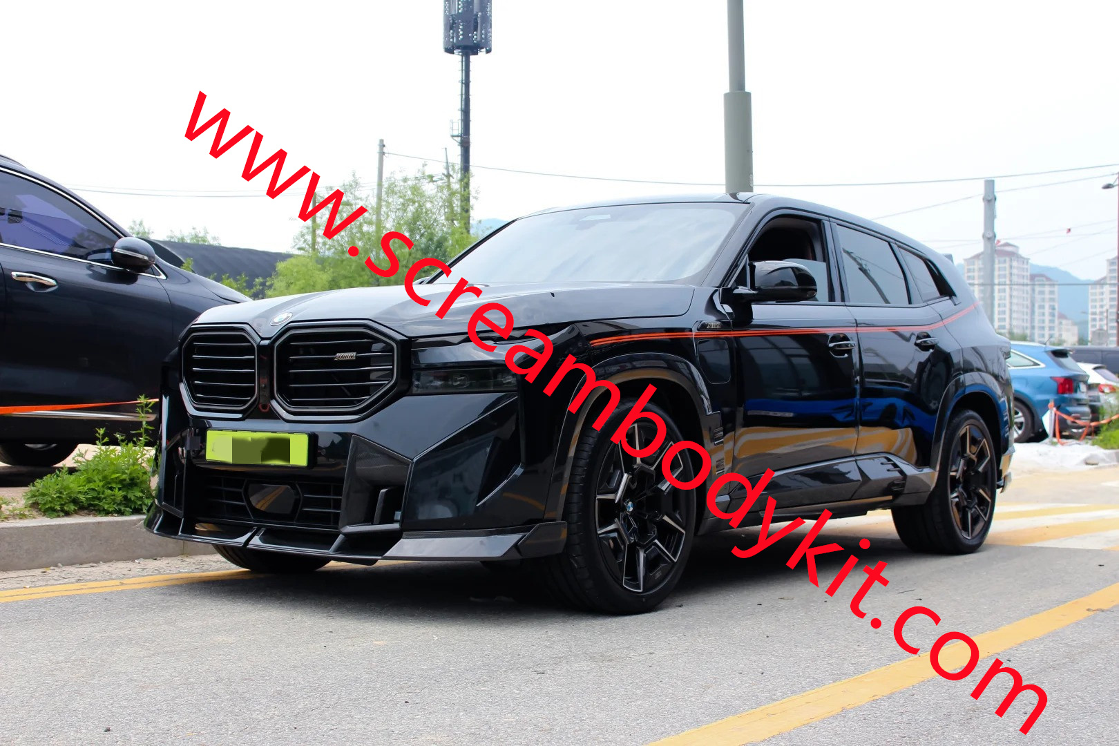 BMW XM wide body kit front lip side skirts rear lip spoiler fenders full dry carbon fiber
