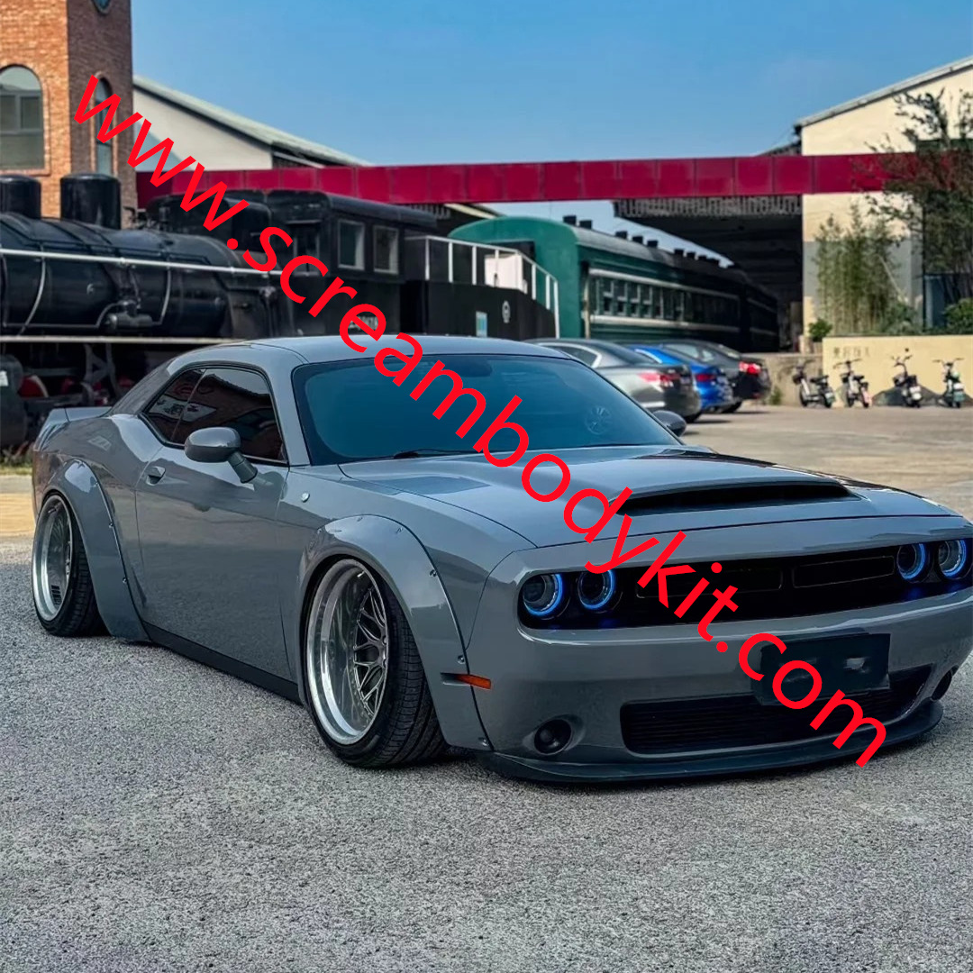 Challenger LB Liberty Walk wide body kit
