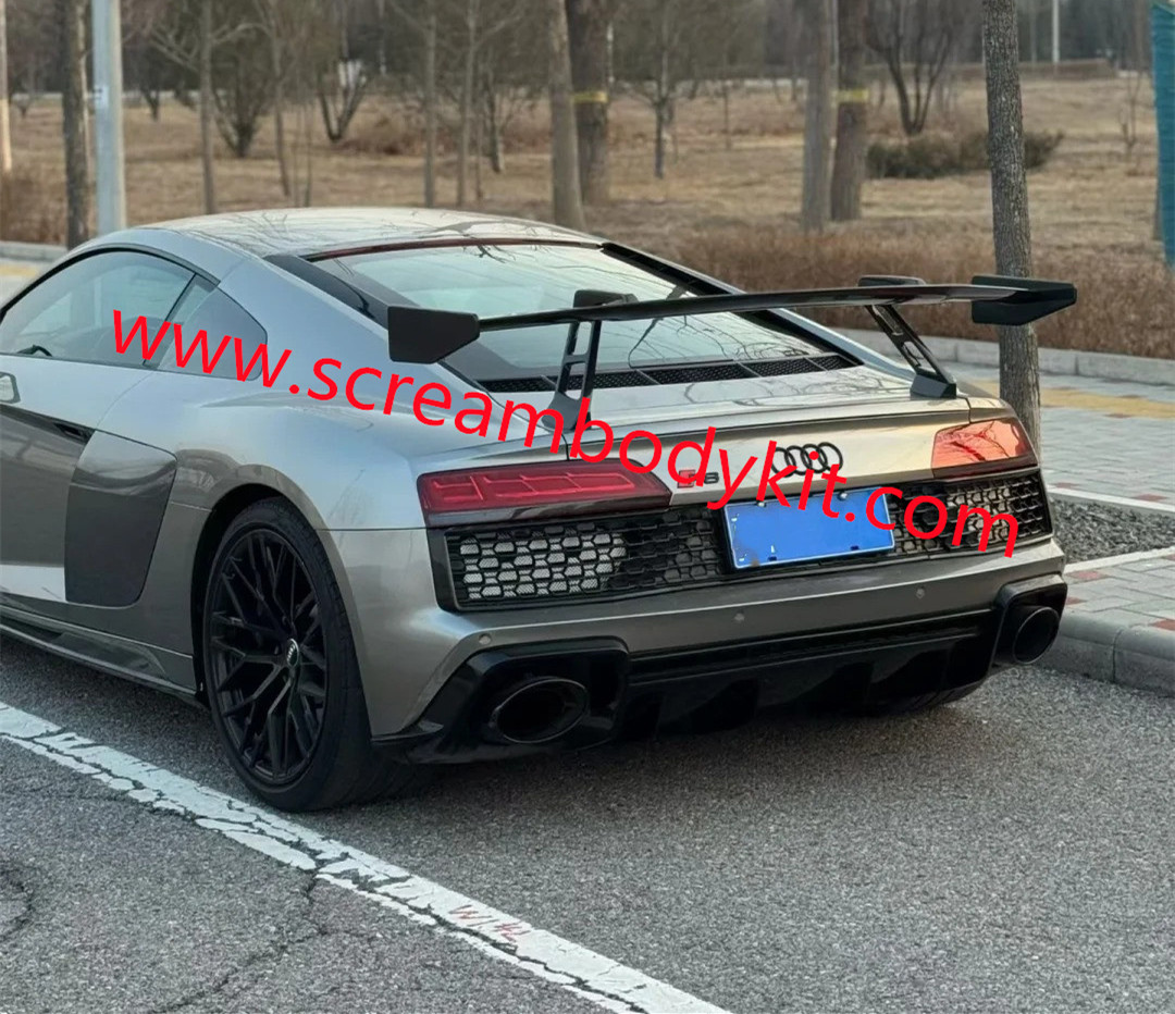 Audi R8 carbon fiber spoiler wing front bumper rear bumper side skirts